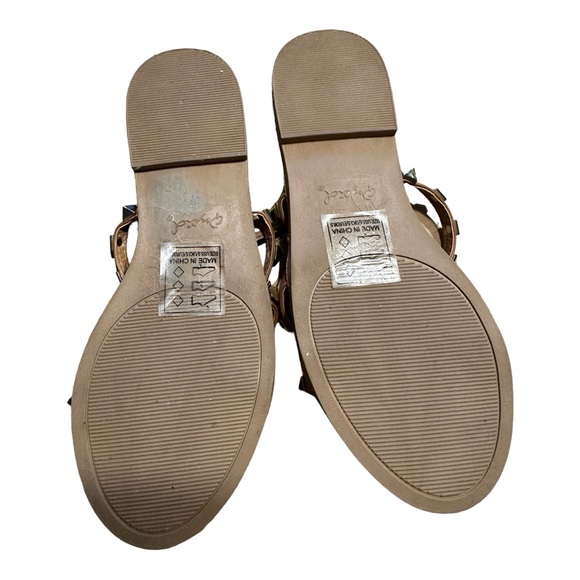 Qupid sandals size 6. NWOT - Picture 2 of 2
